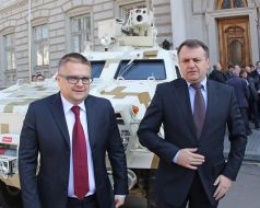 Roman Romanov and Oleg Sinyutka