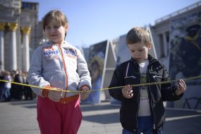 Presentation of the longest in Ukraine blue and yellow baubles