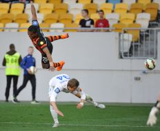 Дуглас Коста и Олег Данченко