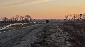 The road was destroyed in the fighting