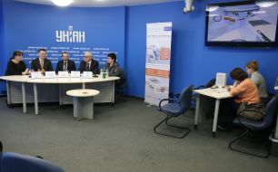 Press conference participants