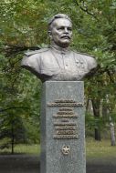 Monument to the Hero of the Soviet Union Amet-Khan Sultan