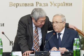 Aleksandr Sin and Yuriy Vilkul