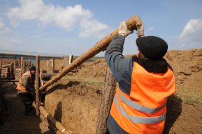 Construction platoon strong point