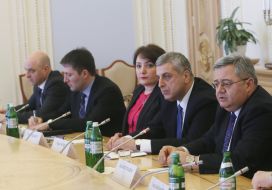 Тинатин Хидашели, Михеил Уклеба и Давид Усупашвили