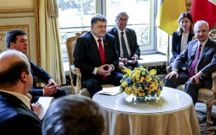 Petr Poroshenko and Claude Bartolone