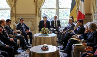 Petr Poroshenko and Claude Bartolone