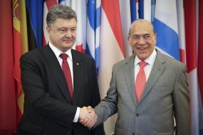Petr Poroshenko and Jose Angel Gurria