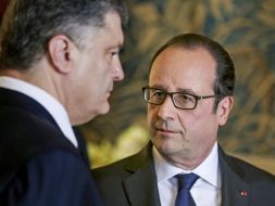 Petr Poroshenko and Francois Hollande