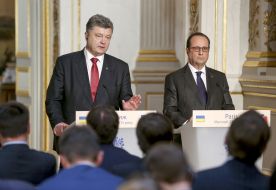 Petr Poroshenko and Francois Hollande