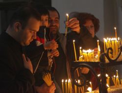 Молебен в память о жертвах геноцида армян 