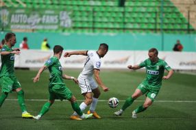 Playing moment of match