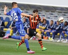 Playing moment of match