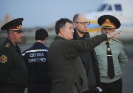 Арсеній Яценюк проінспектував хід ліквідації лісової пожежі