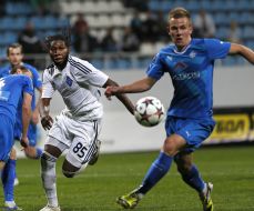 Playing moment of match