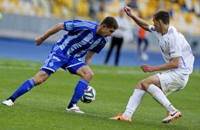 Playing moment of match