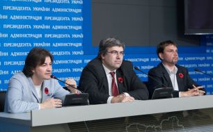 Eugene Nischuk, Rostislav Pavlenko and Vladimir Vyatrovich