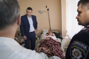Vitali Klitschko visited the police in emergency hospital