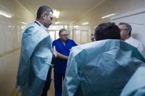 Vitali Klitschko visited the police in emergency hospital