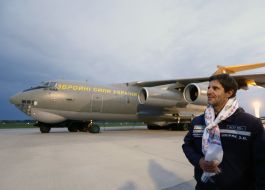The IL-76 plane, which evacuated Ukrainians from Nepal disaster area, landed at the Boryspil airport near Kiev