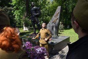 Monument to Ivan Kozhedub