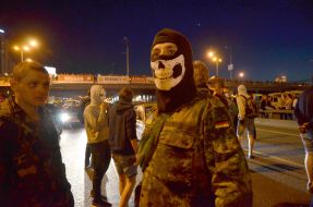 Протестующие перекрыли дорогу