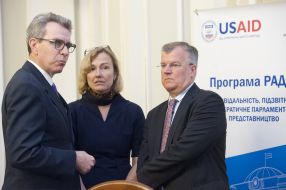 Geoffrey R. Pyatt, Anka Feldguzen and Simon Smith