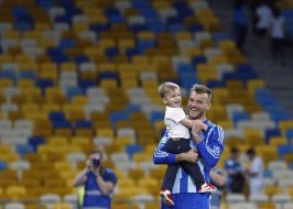 1/2 final of Cup of Ukraine FC "Dinamo" 4: 1 FC "Olympic"