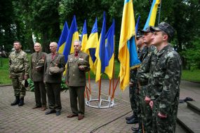 Sergei BasarabThe procession on the occasion of the Day of Heroes