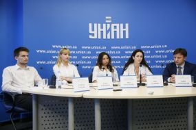 Участники пресс-конференции 