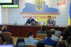 Arseniy Yatseniuk and Yuri Terentiev