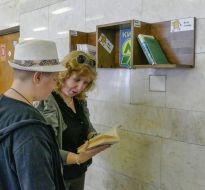 Shelves of books in the Kiev subway