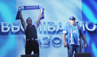 Before the broadcast of the match