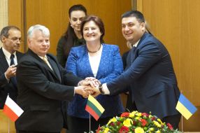 Ceremony of signing the joint declaration