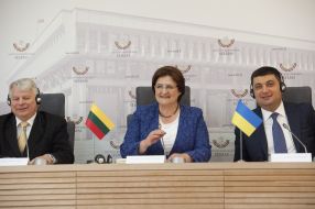 Vladimir Groisman, Bogdan Borusewicz and Loreta Grauzhinene