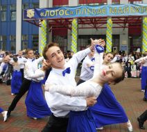 Graduates dance the waltz