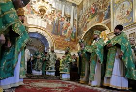 Праздничное богослужение по случаю Дня Святой Троицы