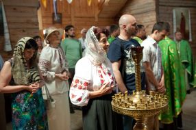 Sanctification of throne