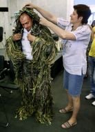 Презентация маскировочного костюма "Ghillie"