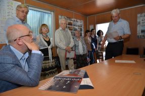 Алексей Резников проинспектировал ремонт в кинотеатре "Жовтень"