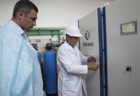 Vitaliy Klichko and Vladimir Kostyuk