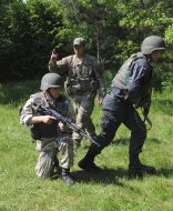 Военнослужащие