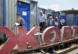 Алексей Резников проинспектировал ремонт в кинотеатре "Жовтень"