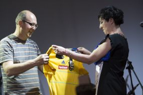 Charity auction at the concert