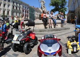 Children's electric electric quad bikes