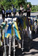 Marina Poroshenko and Loreen Harper