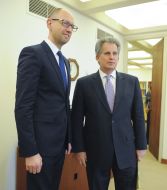 Arseniy Yatsenyuk and David Lipton