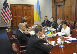 Meeting of Arseniy Yatsenyuk and Penny Pritzker