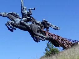 Monument to the soldiers of the First Cavalry