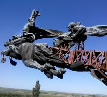 Monument to the soldiers of the First Cavalry